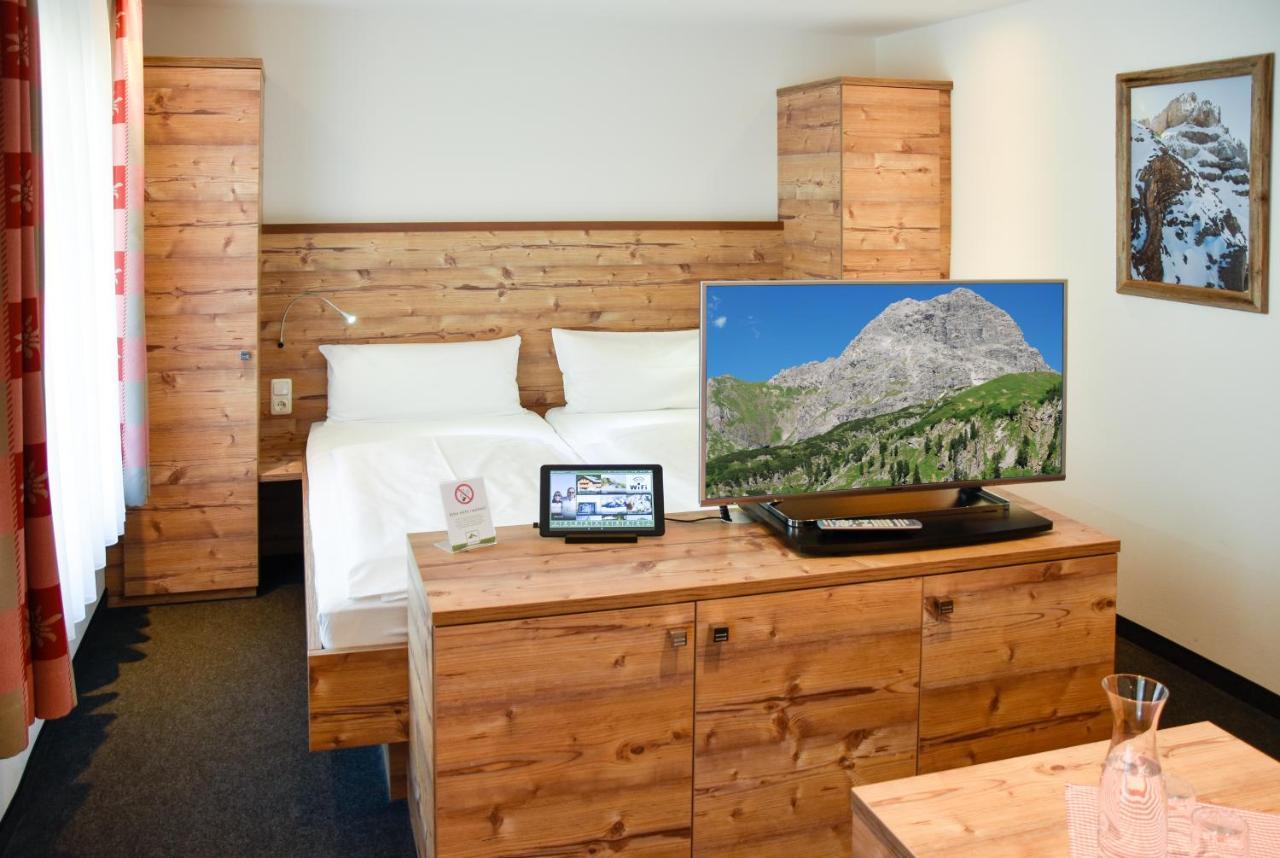 Das Kleemanns Mittelberg Buitenkant foto